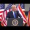 Donald TRUMP glorifie le grand patron publiquement devant tout le monde